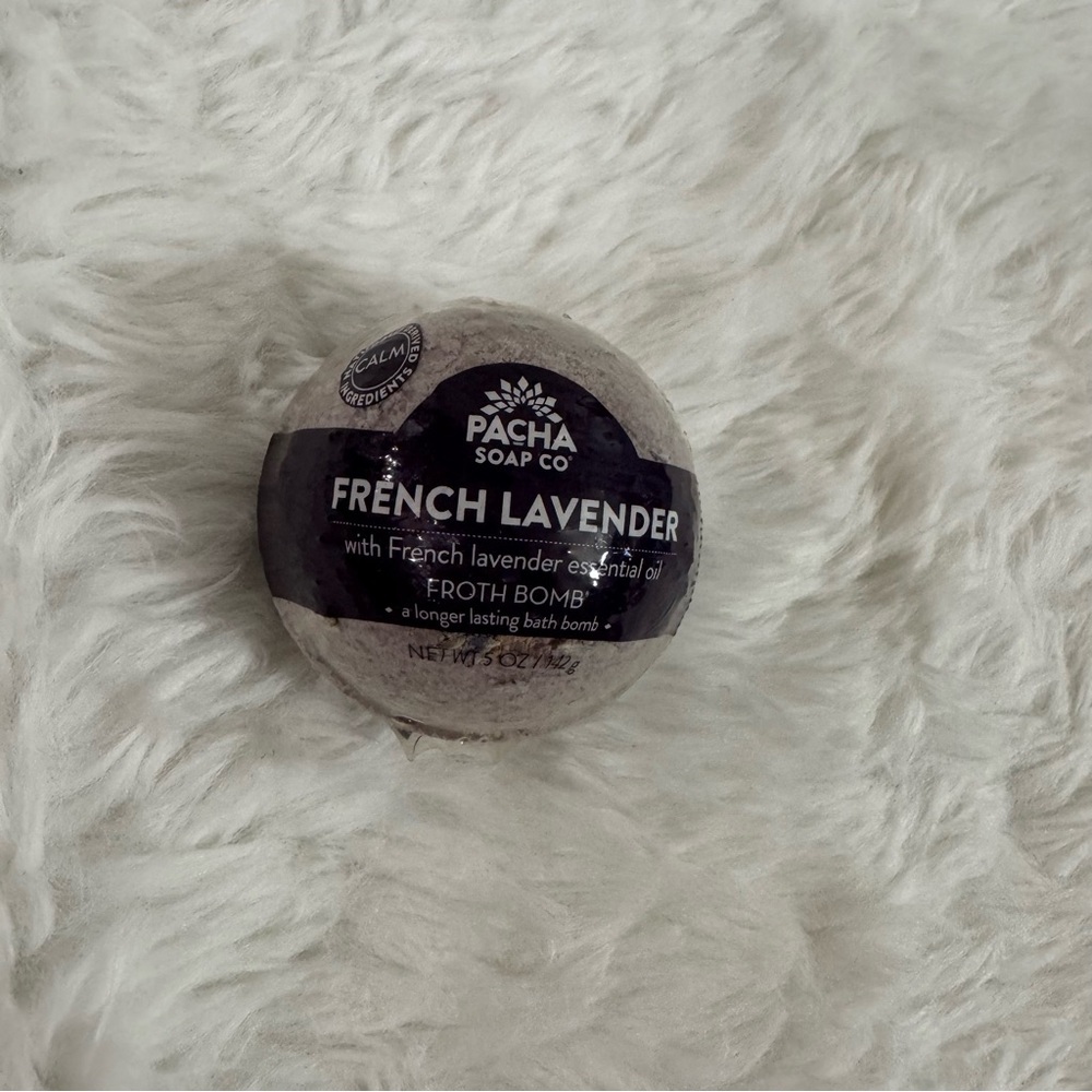 Pacha Soap Co. French Lavender Froth Bath Bombs